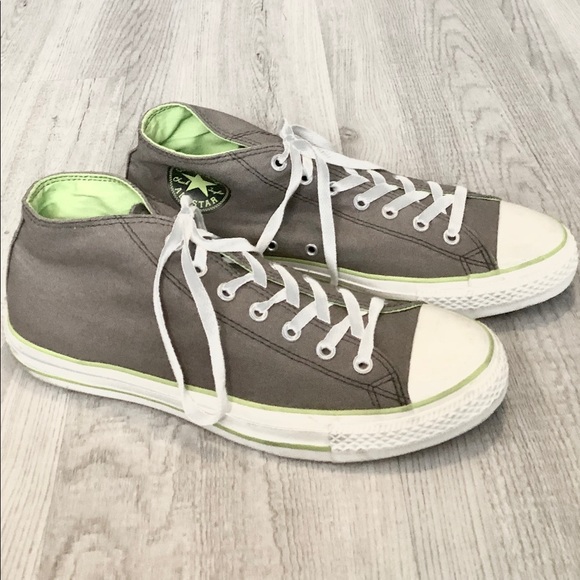 CONVERSE CHUCK TAYLOR MENS SNEAKERS - Picture 2 of 4